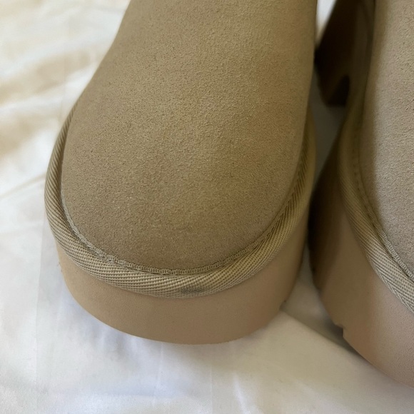 UGG Classic Ultra Mini New Heights Platform Boots - Picture 8 of 12